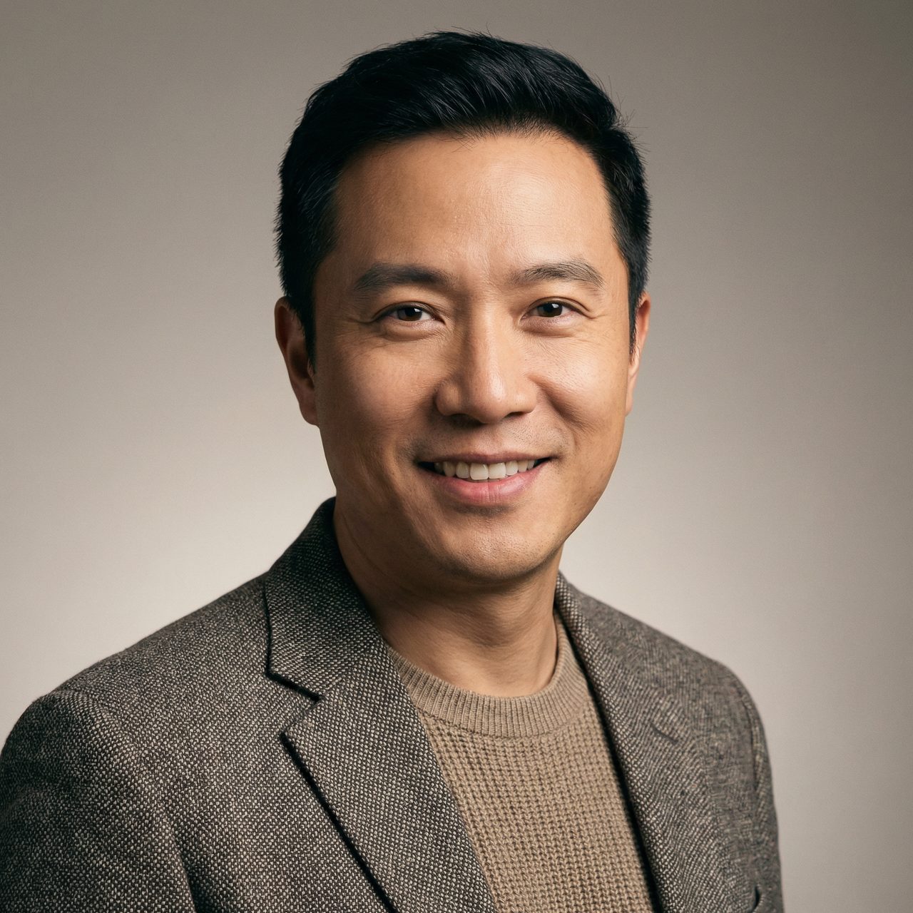 校花传媒制片人王建国